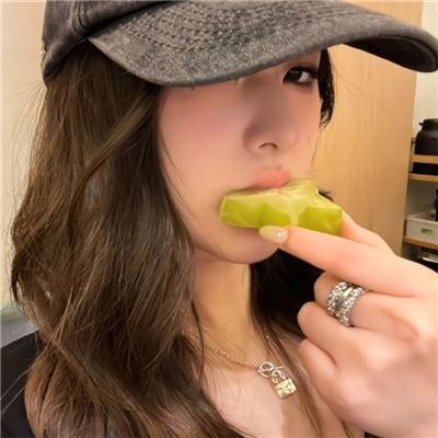 八彩林亚珍粤语